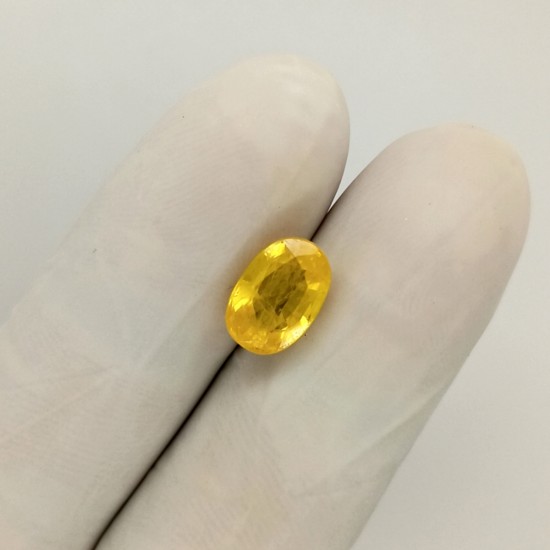 Yellow Sapphire (Pukhraj) 4.25 Ct Good Quality Yellow Sapphire (Pukhraj) 4.25 Ct Good Quality